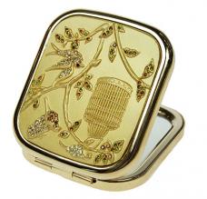 ��������� �� �������� LA GEER 